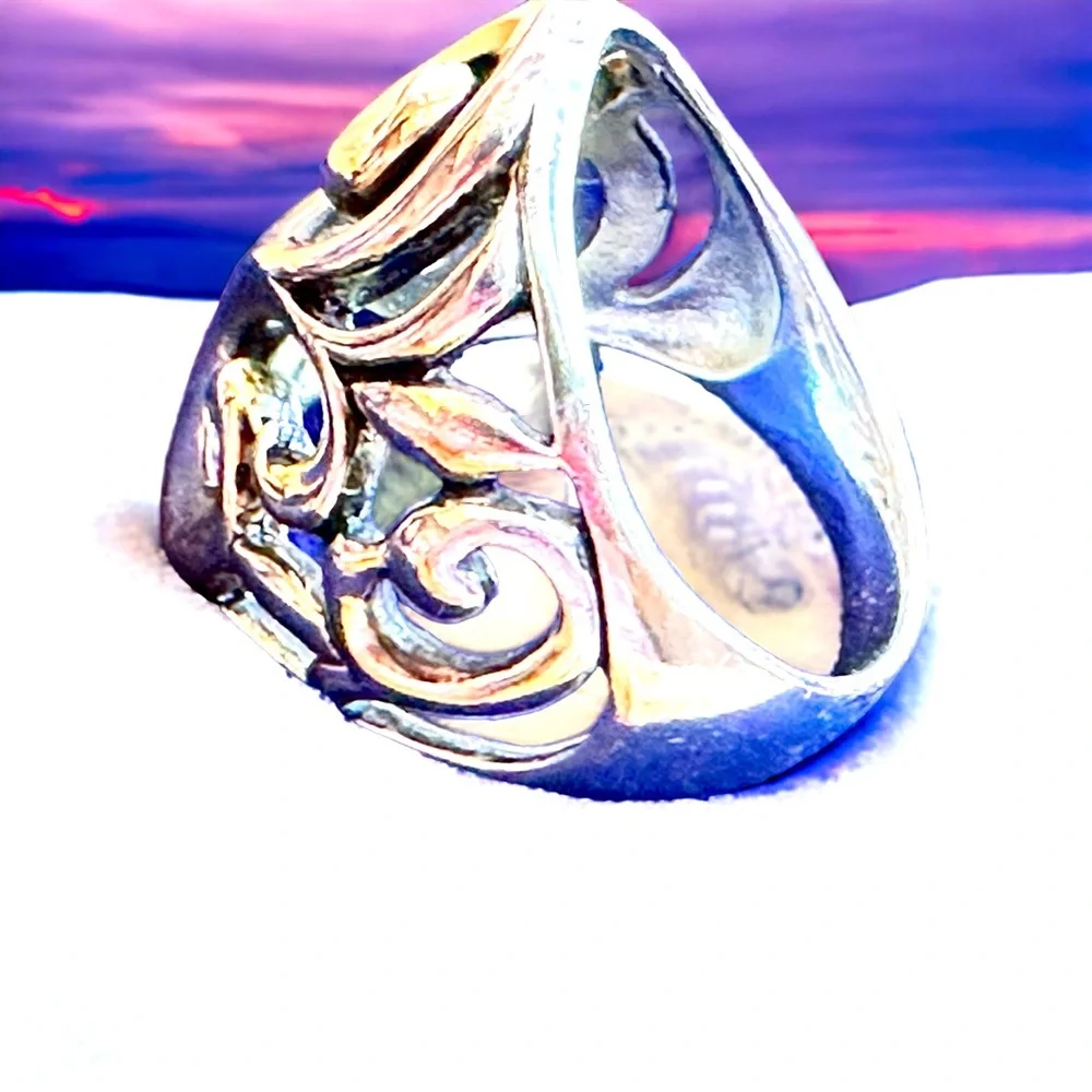 Silver Scroll Ring - Picture 5 of 7